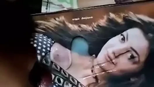Arkadaşım sıcak boşalmak seksi kajuuu
