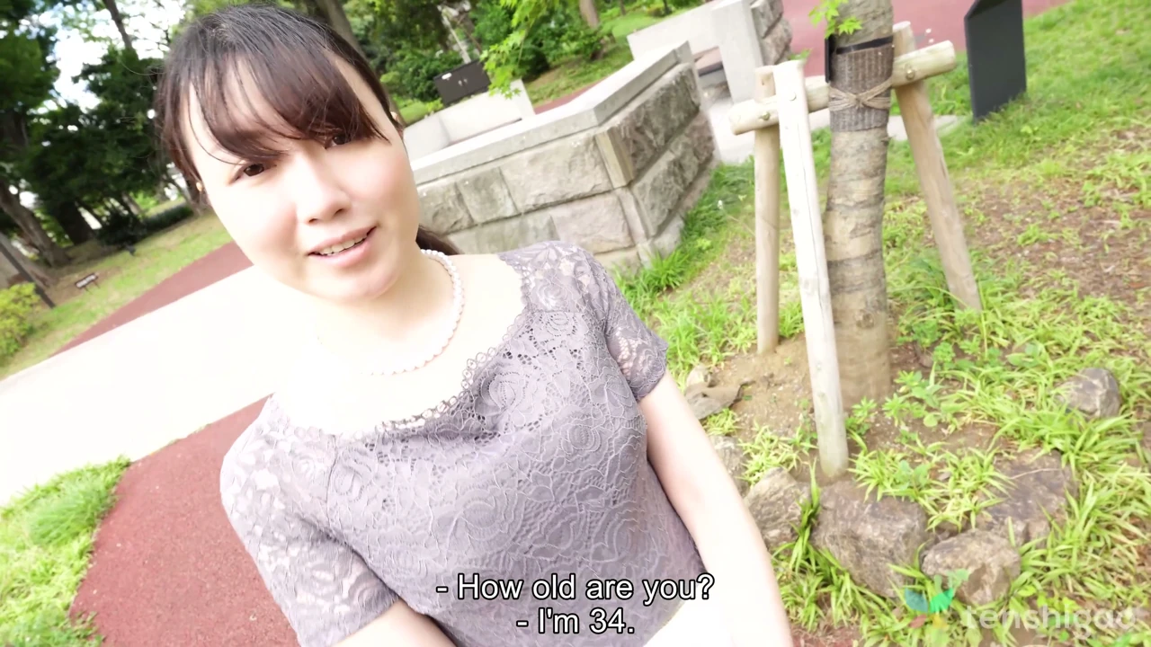 Japanese Housewife Tomoko Has Huge Tits