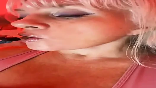Nasıl hissettirdiğini bilmiyorsun. To Be Me