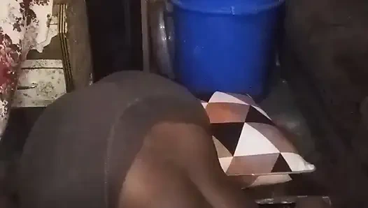 Ateşli zenci hatun yogada