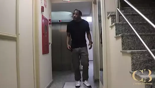 Tatlı amcık kokusu beni çılgınlığa sürükledi