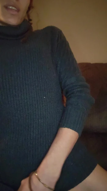 Я хочу соблазнить мою киску для тебя