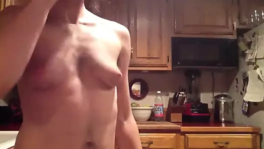 Kıllı kız diş fırçalama