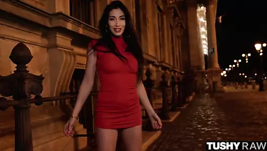 Tushyraw - fransız güzellik clea onun mükemmel kıçına sert becerdin