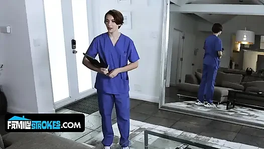 Natalie Porkman ve Melanie Hicks sapık doktordan özel muamele alıyor
