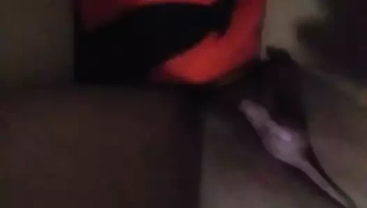 Peek içine bükülmüş eğlence sikme fest