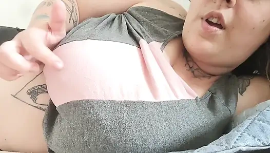 Göğüslerimi Sana Süt Vermeye Hazırlıyorum (konuşma Yok)