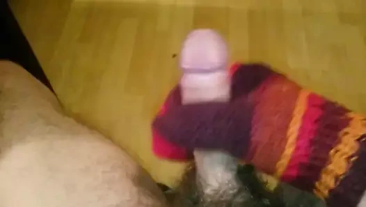 Jerk with mommys winter gloves