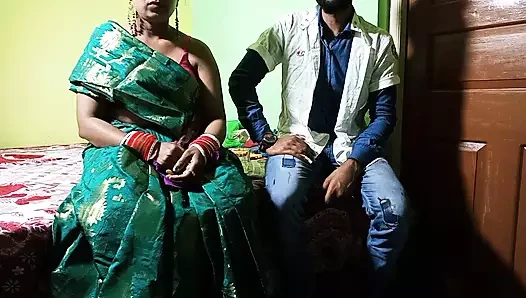 Hintçe sesli tam vücut checkup ke bahne doktor ne bhabi ki chut chuda kiya