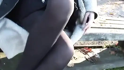 Doğal memeler sarışın kız mastürbasyon