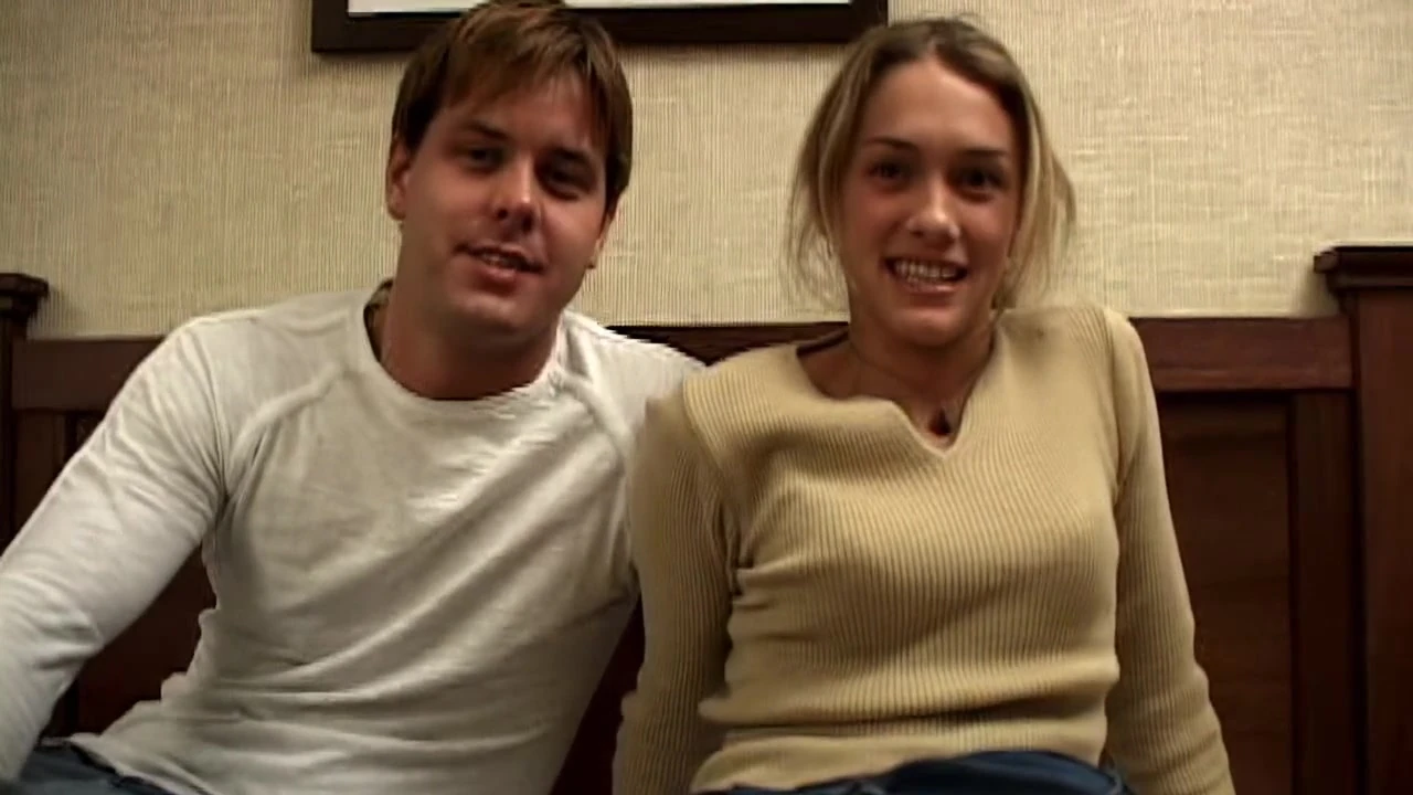 प्यारी कुंवारी चूत की पहली बार चुदाई और चूत में ढेर सारा वीर्य!