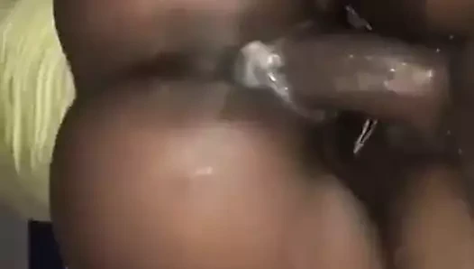 Şişman göt x kremsi amcık