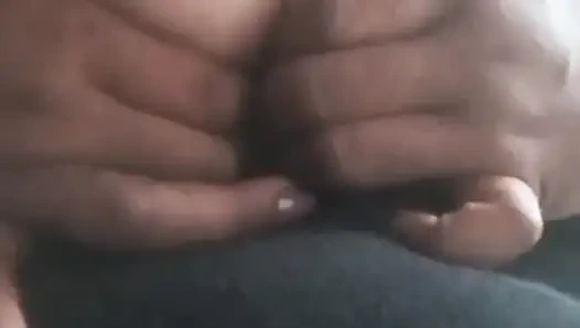 Biraz gizem. Biraz baştan çıkarma. Gerisi kamera arkası sizi bekliyor.