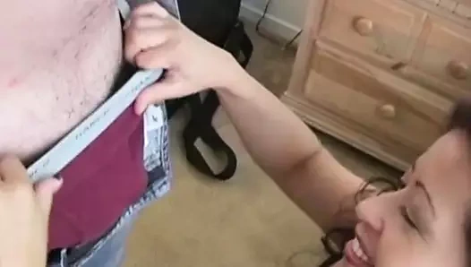 Sarışın emmek emmek oral seks seizing the anları