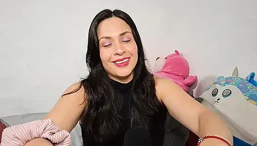 Asmr rol yapma kız arkadaşın saçını kesiyor