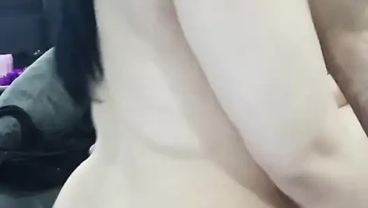 Kocaman Popomla Içimde Gezdirdim