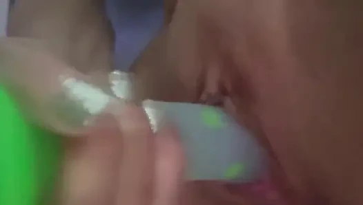 Vivi'nin ateşli parıltı gösterisi