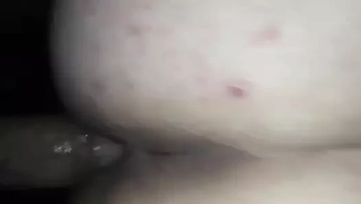 Je baiser une meuf aujourd'hui 4 septembre lol