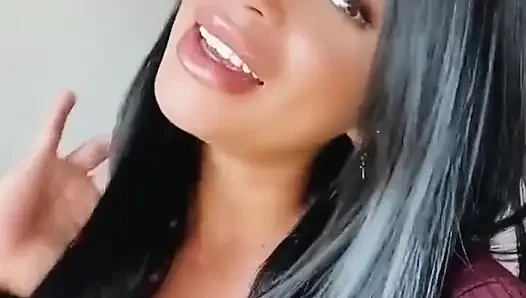 Siyah saçımı beğendin mi?