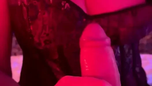 Jillianmilf götüne şaplak atıyor