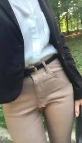 Francesca Russo la mostra per strada -bitch