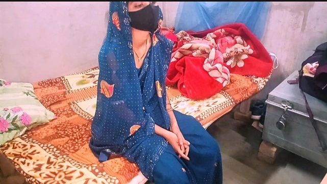 Ateşli evli kadın sari içinde sert sikiliyor. Sıkı göt kocası tarafından sikiliyor