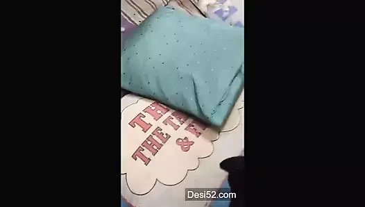 Tombul Hint milf oral seks