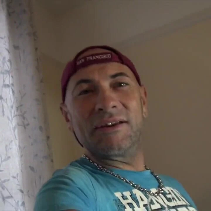 Sürtük Jay xxl yarakla sikiliyor