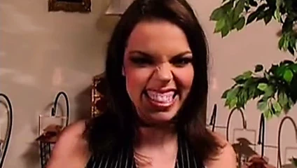 2 seksi bayanlar ile üçlü