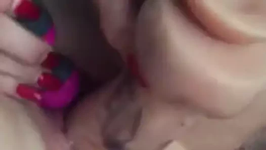 Masif oyuncak orgazm