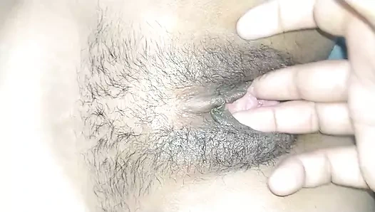 Kız arkadaşın ilk fisting ve anında güçlü orgazm bir kediye nasıl dokunulur, kızınıza birden fazla orgazm verin