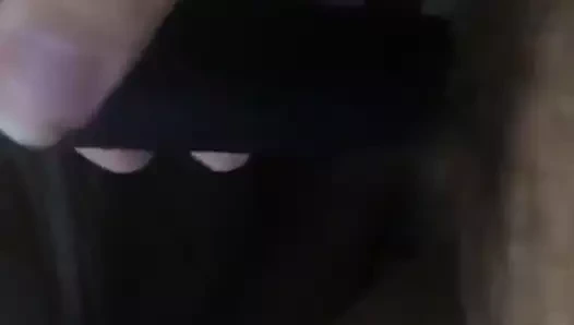 O çok azgındı, ben işteyken boşalmak zorunda kaldı