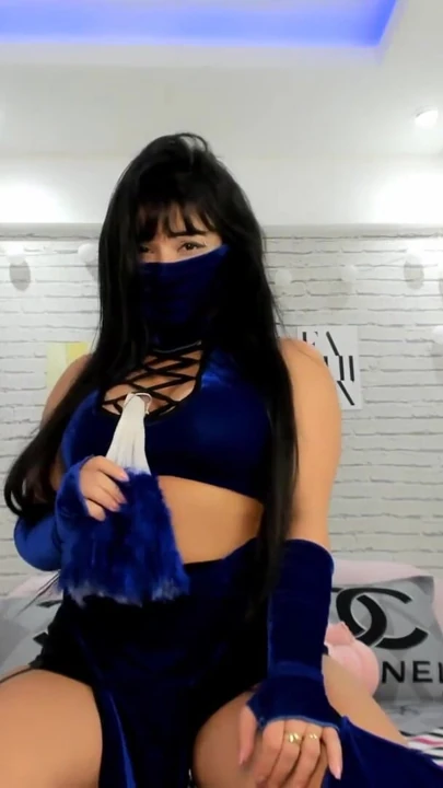 Ölümlü kombat joi'den Kitana cosplay mastürbasyon talimatları ve mükemmel sakso | Klip 1