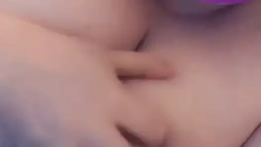 Hala göğüslerimi seviyorum