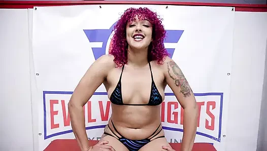 Daisy Ducati ve Nathan Bronson - Daisy götünü tehlikeye atıyor