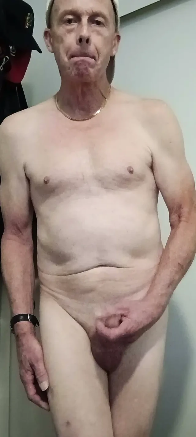 White Boy Jacks Off Exposing His Tiny Dicklet