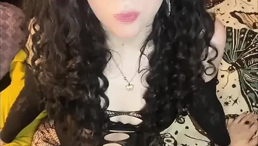 Gotik eski sevgilimi kamerada sürtük olarak yakaladım, bu yüzden beni susturmak için sikiştik
