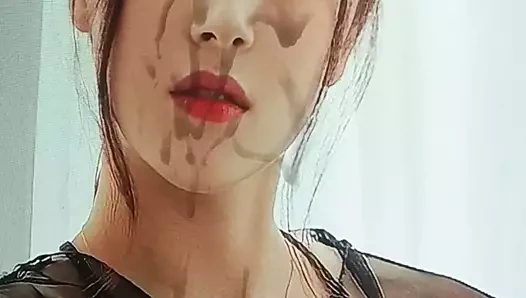 Momoland's nancy - boşalmak haraç