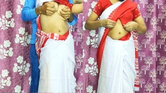 Hintli üniversiteli kız ve oğlan viral seks videosu