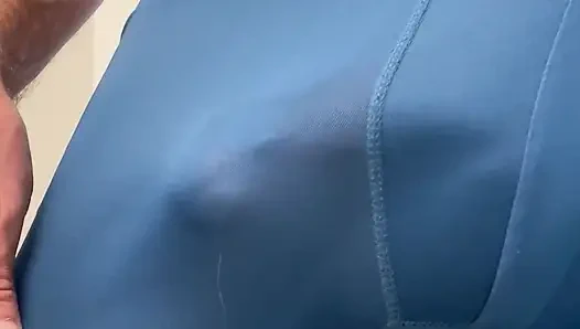 Yumuşak ve sertçe sikiş ve boşalma