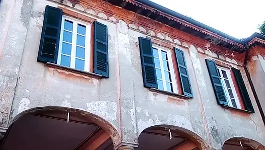 Kötü adamlarımı seviyor