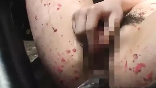 Sıska kaltak var bir bdsm oturum ve bir oyuncak sikme