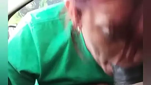 Öğle yemeği zamanı araba bj