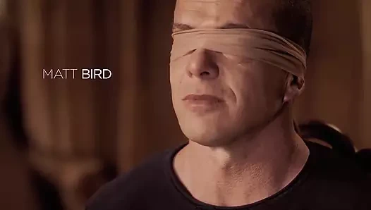 Azgın kız arkadaş Christina Shine sıkı ıslak amcığını aşkla siktiriyor