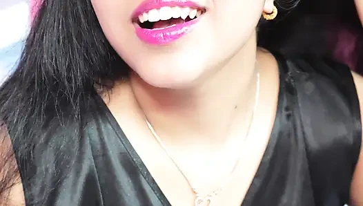 Yenge penisimi emdi ve su çıktı, yenge penisi ne kadar iyi emiyor, arkadaş, daha iyi his.