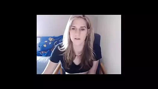 Cute shemales does a great show.mp4