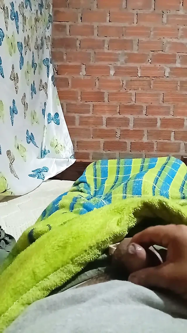 Evimde yalnız mastürbasyon yapmak