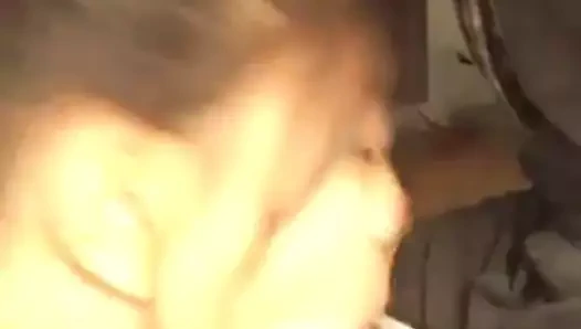 Asyalı iş arkadaşım beni kimse gibi üfleme