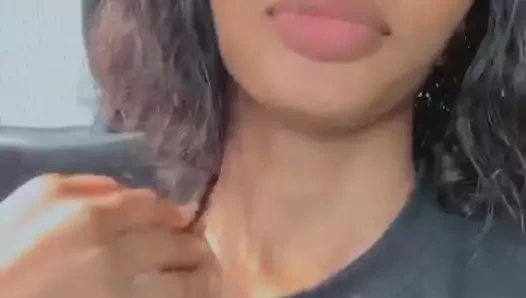 Görüntülü görüşme için amcığımın tadını çıkarın ve istediğiniz zaman buluşalım