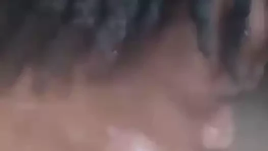 Yüzünde mastürbasyon yaptı